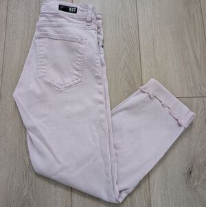 Kut from the Kloth Amy Crop Straight Leg | Pale Pink